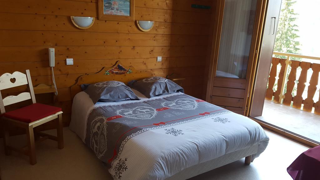Le Choucas Hotel Chatel Exterior photo